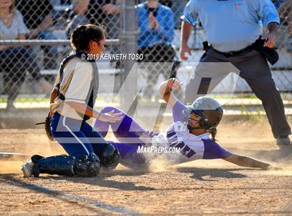 Thumbnail 2 in Warren vs O'Connor photogallery.