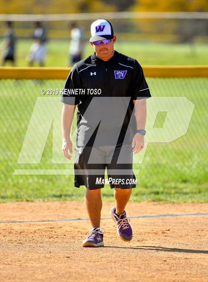 Thumbnail 1 in Warren vs O'Connor photogallery.