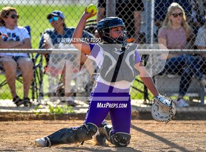 Thumbnail 1 in Warren vs O'Connor photogallery.