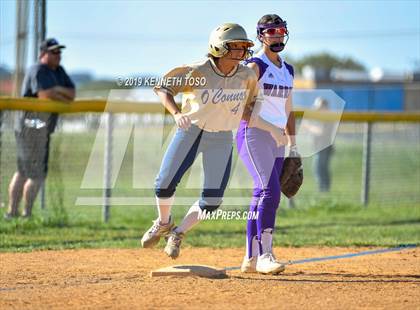 Thumbnail 2 in Warren vs O'Connor photogallery.