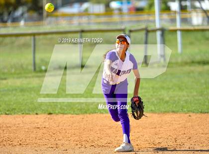 Thumbnail 1 in Warren vs O'Connor photogallery.