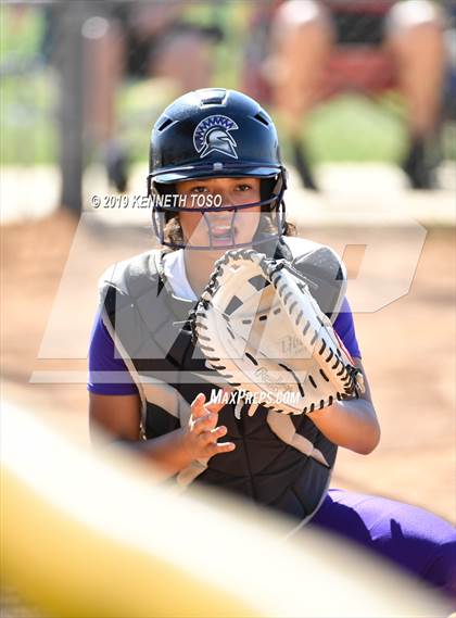 Thumbnail 2 in Warren vs O'Connor photogallery.
