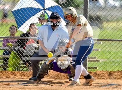 Thumbnail 2 in Warren vs O'Connor photogallery.
