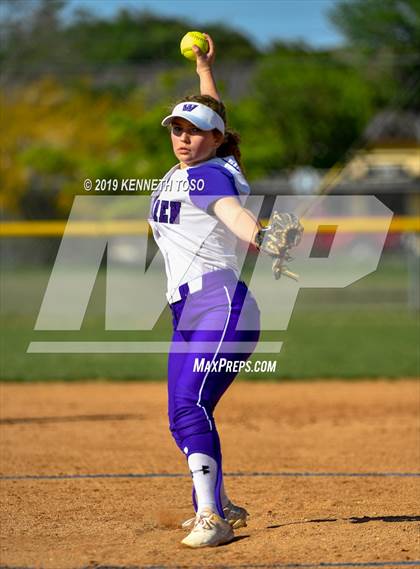 Thumbnail 1 in Warren vs O'Connor photogallery.