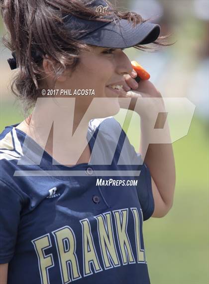 Thumbnail 1 in Lincoln vs Franklin photogallery.