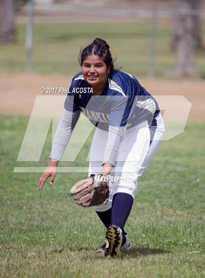 Thumbnail 3 in Lincoln vs Franklin photogallery.