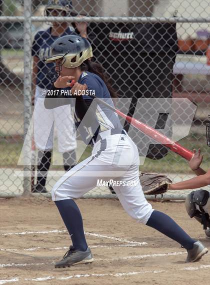 Thumbnail 3 in Lincoln vs Franklin photogallery.