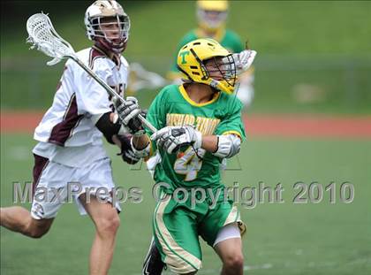 Thumbnail 1 in Bishop Timon @ Iona Prep (CHSAA State Final) photogallery.