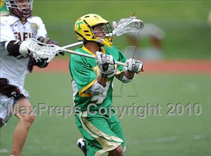 Thumbnail 2 in Bishop Timon @ Iona Prep (CHSAA State Final) photogallery.