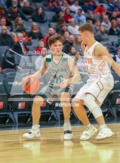 Thumbnail 1 in Colfax vs. Woodland (@ Golden One) photogallery.