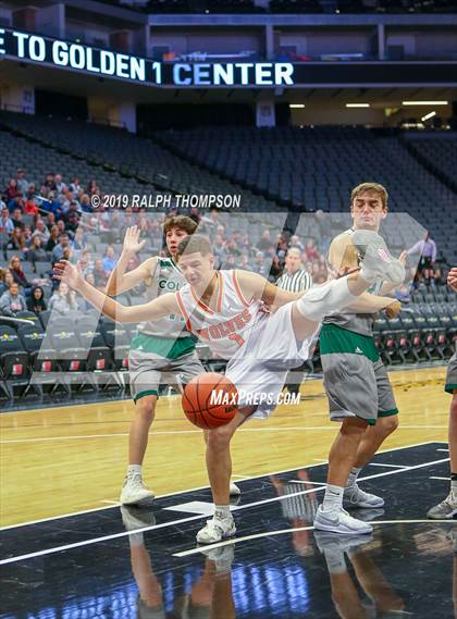Thumbnail 2 in Colfax vs. Woodland (@ Golden One) photogallery.