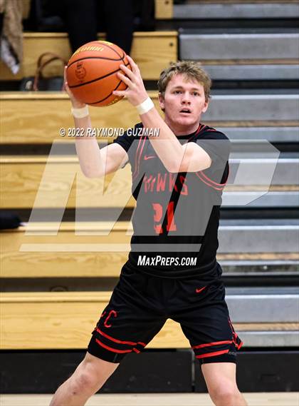 Thumbnail 1 in Centennial vs. Lemoore photogallery.