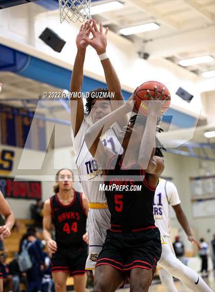 Thumbnail 2 in Centennial vs. Lemoore photogallery.