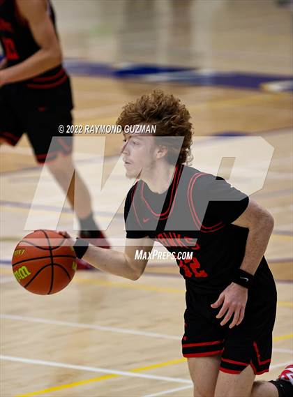 Thumbnail 2 in Centennial vs. Lemoore photogallery.