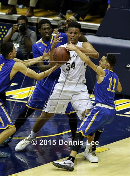 Thumbnail 3 in Archbishop Mitty vs. La Mirada (CIF State D2 Final) photogallery.