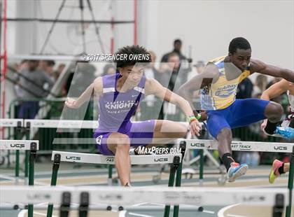 Thumbnail 1 in NC Runners Holiday Invitational photogallery.