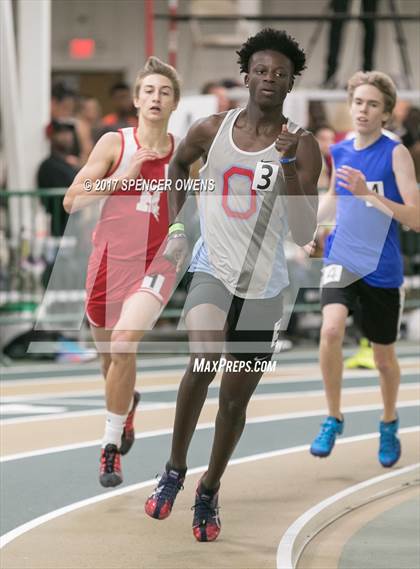 Thumbnail 3 in NC Runners Holiday Invitational photogallery.