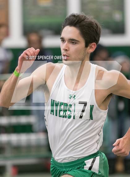 Thumbnail 2 in NC Runners Holiday Invitational photogallery.