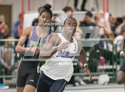 Thumbnail 1 in NC Runners Holiday Invitational photogallery.