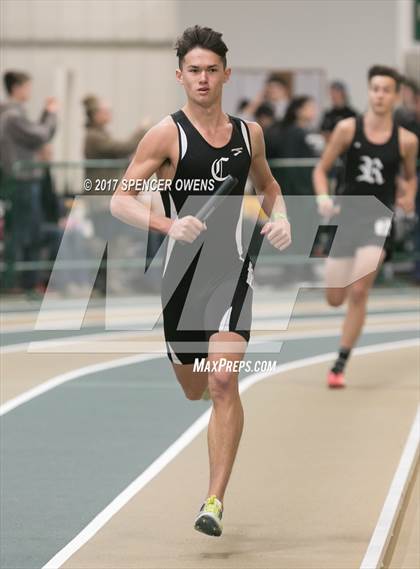 Thumbnail 3 in NC Runners Holiday Invitational photogallery.