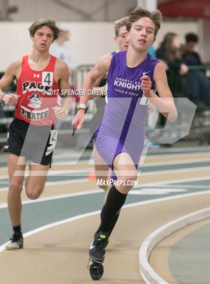 Thumbnail 3 in NC Runners Holiday Invitational photogallery.