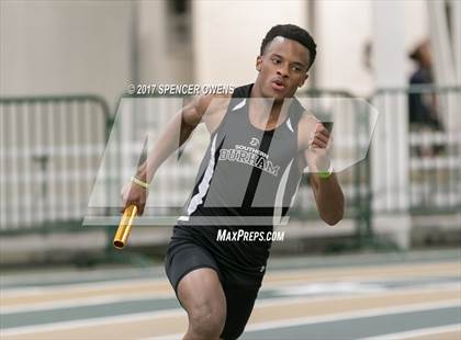 Thumbnail 3 in NC Runners Holiday Invitational photogallery.