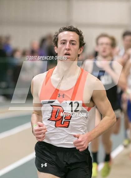 Thumbnail 2 in NC Runners Holiday Invitational photogallery.