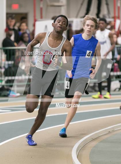 Thumbnail 2 in NC Runners Holiday Invitational photogallery.