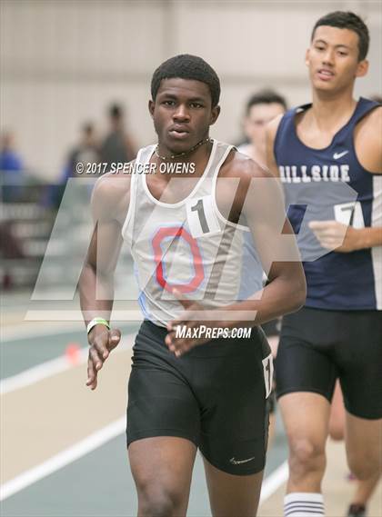 Thumbnail 1 in NC Runners Holiday Invitational photogallery.