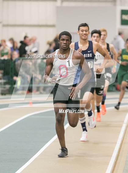 Thumbnail 1 in NC Runners Holiday Invitational photogallery.