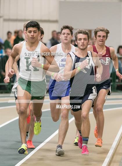 Thumbnail 2 in NC Runners Holiday Invitational photogallery.