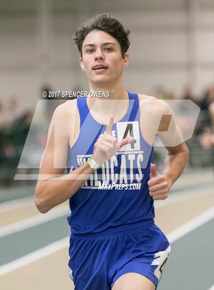 Thumbnail 3 in NC Runners Holiday Invitational photogallery.