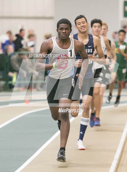 Thumbnail 3 in NC Runners Holiday Invitational photogallery.