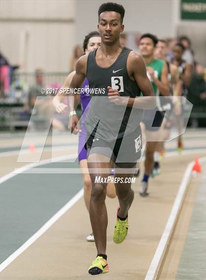 Thumbnail 2 in NC Runners Holiday Invitational photogallery.