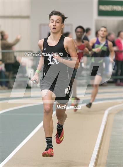 Thumbnail 3 in NC Runners Holiday Invitational photogallery.