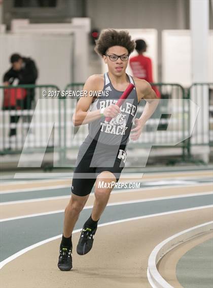 Thumbnail 2 in NC Runners Holiday Invitational photogallery.