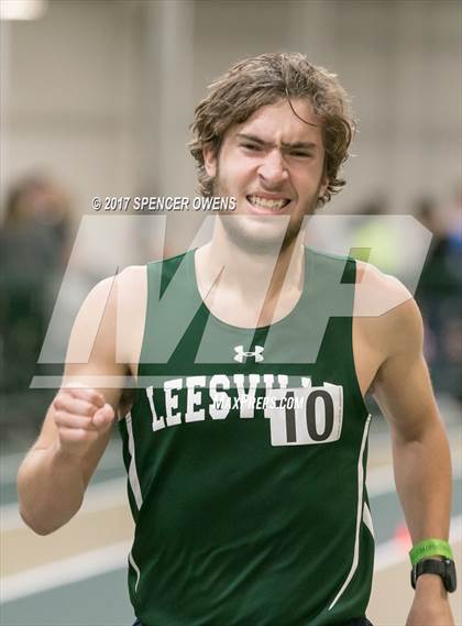 Thumbnail 3 in NC Runners Holiday Invitational photogallery.