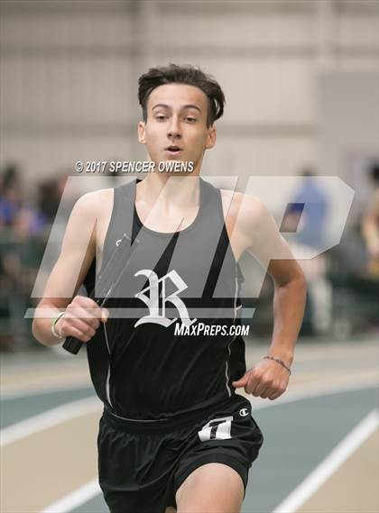 Thumbnail 2 in NC Runners Holiday Invitational photogallery.