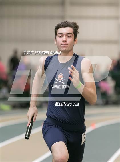Thumbnail 2 in NC Runners Holiday Invitational photogallery.