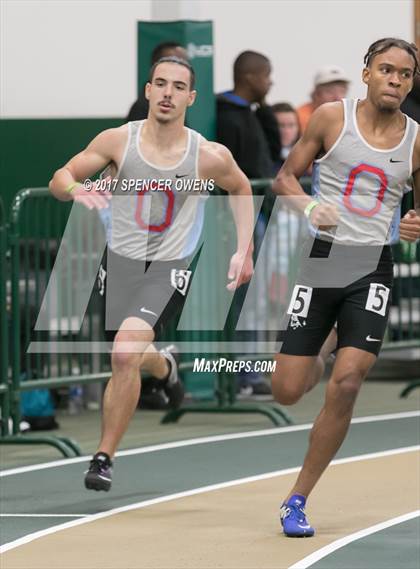 Thumbnail 3 in NC Runners Holiday Invitational photogallery.