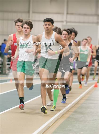 Thumbnail 1 in NC Runners Holiday Invitational photogallery.