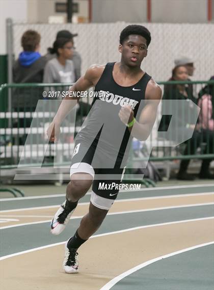 Thumbnail 3 in NC Runners Holiday Invitational photogallery.