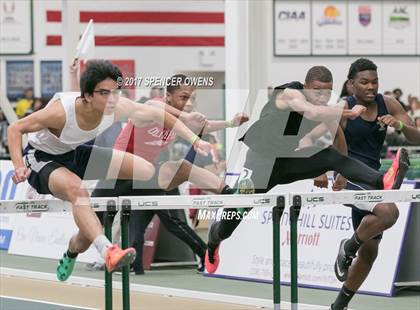 Thumbnail 3 in NC Runners Holiday Invitational photogallery.