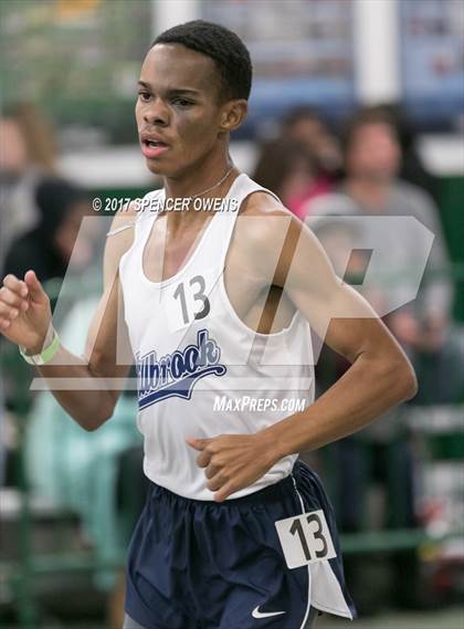 Thumbnail 1 in NC Runners Holiday Invitational photogallery.