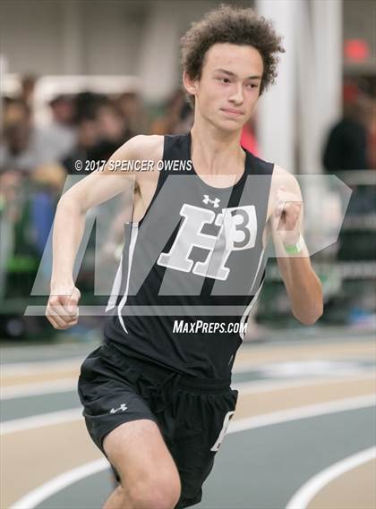 Thumbnail 3 in NC Runners Holiday Invitational photogallery.