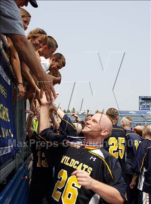 Thumbnail 3 in Syosset vs. West Genesee (NYSPHSAA Class A Final) photogallery.