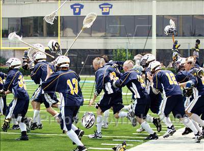 Thumbnail 1 in Syosset vs. West Genesee (NYSPHSAA Class A Final) photogallery.