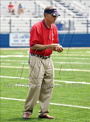 Thumbnail 3 in Syosset vs. West Genesee (NYSPHSAA Class A Final) photogallery.