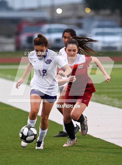 Thumbnail 2 in Cypress Woods vs Klein Cane photogallery.