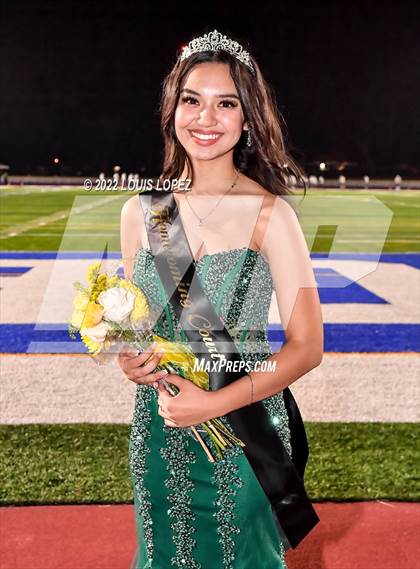 Thumbnail 2 in Bonita @ Charter Oak (Homecoming Game) photogallery.